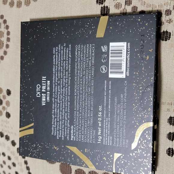 Dito Venus Eyeshadow Palette - Picture 3 of 3